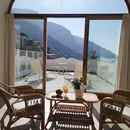 Hotel Dimora Fornillo 3*