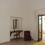 Dimora Fornillo Hotel