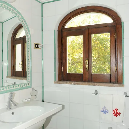 Dimora Fornillo Hotel 3*