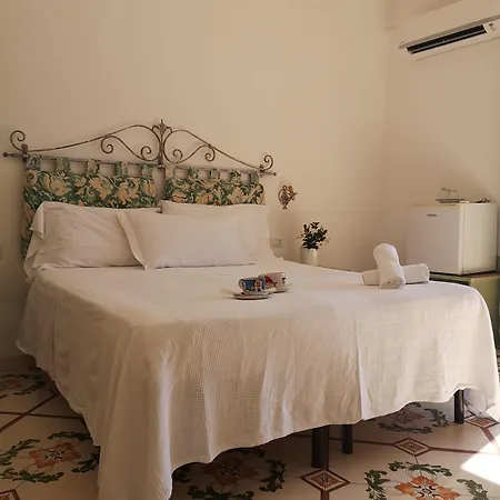 Dimora Fornillo Hotel 3*