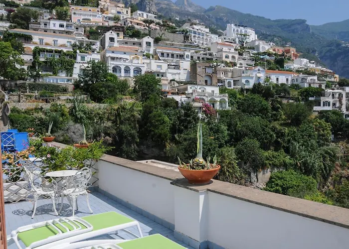 Dimora Fornillo Hotell