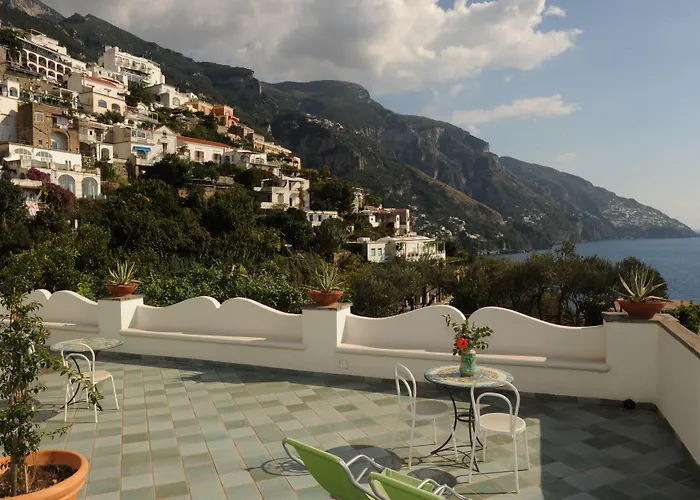 Dimora Fornillo Hotell