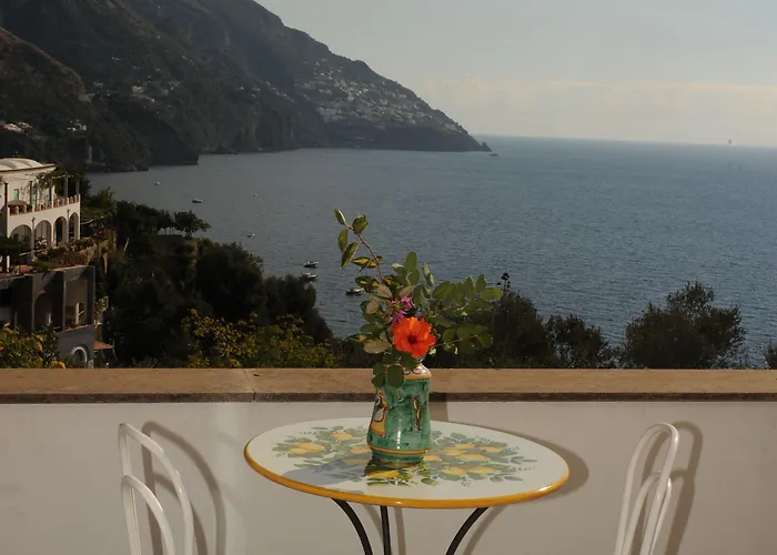 Dimora Fornillo Hotell