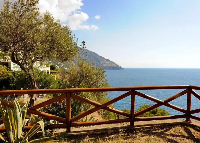 Dimora Fornillo Hotell 3*