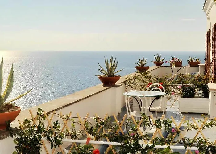 Dimora Fornillo Hotell