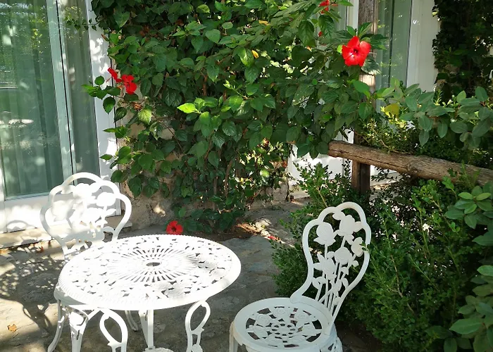 Hotell Dimora Fornillo 3*