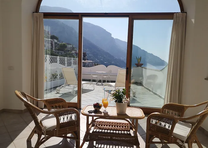 Hotell Dimora Fornillo 3*